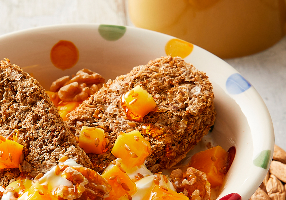 Mango- og nøtteskål